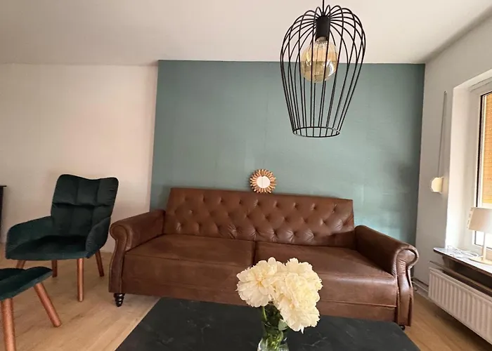 公寓 Naehe Stadtpark, Renoviert, Businesswohnung, Monteurwohnung, Geschaeftsreisendewohnung, Garten, Balkon,parkplatz